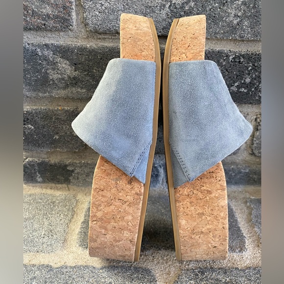 Veronica Beard Suede Sandals Size 5.5 - Picture 6 of 11